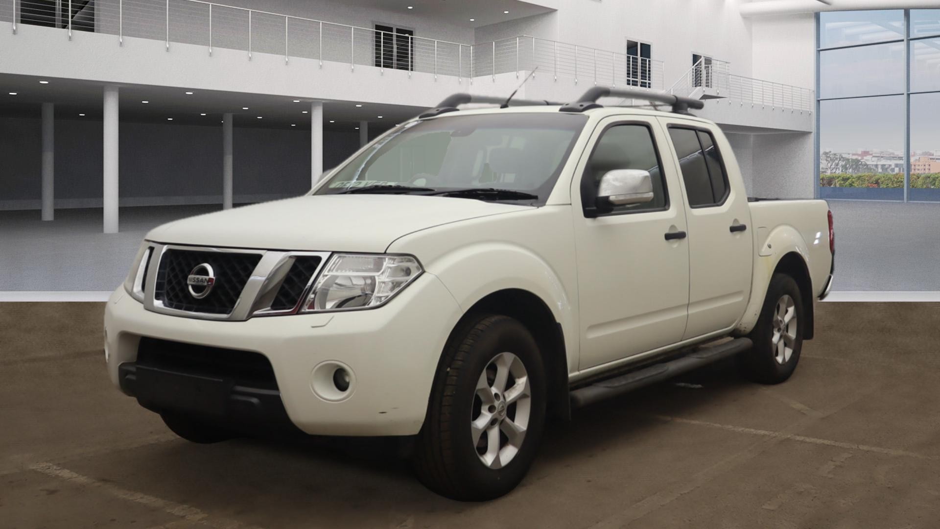 NISSAN Navara